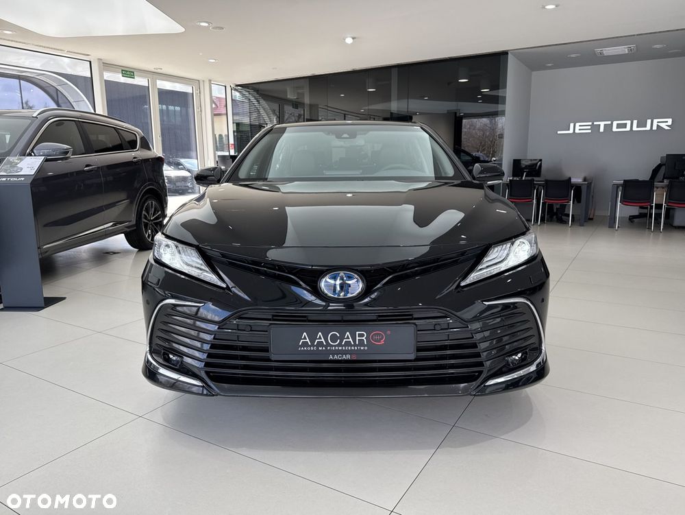 Toyota Camry - 7