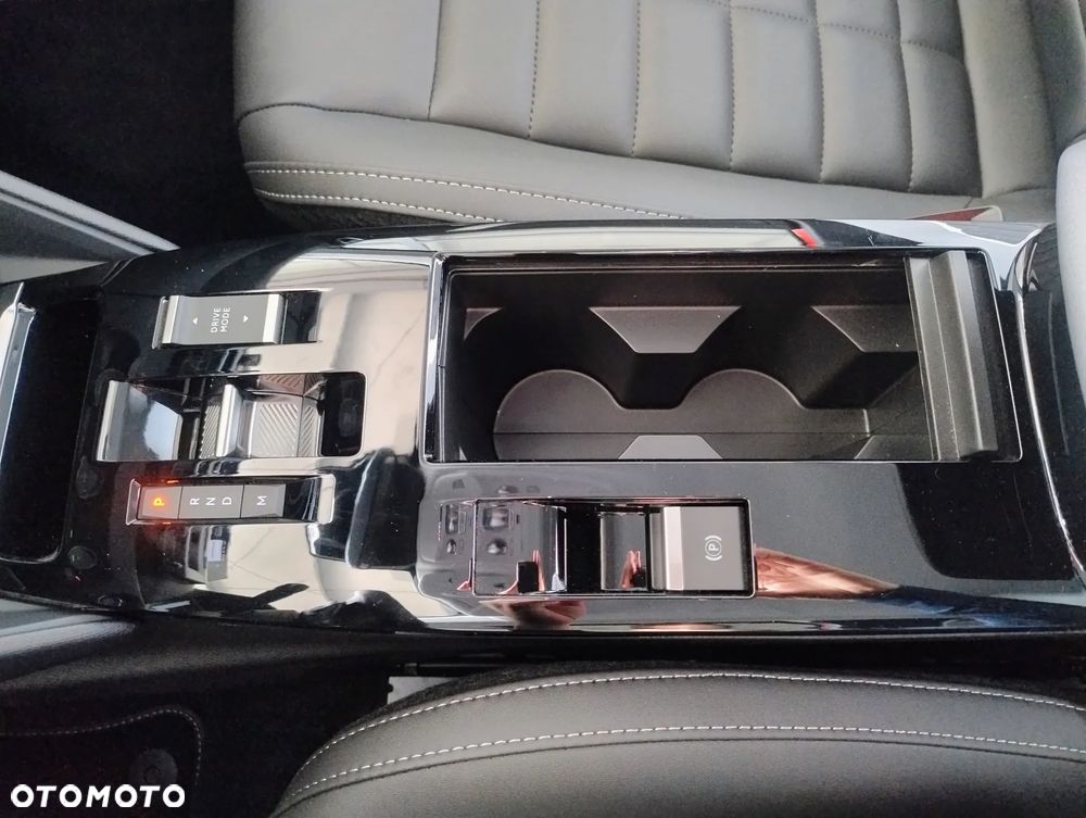 Citroën C4X 1.2 mHEV Max eDCT6 - 23