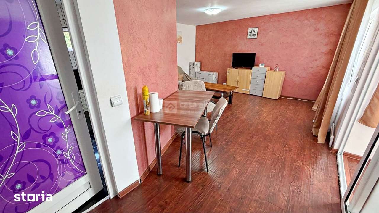 Piata Unirii - Tarom, 3 camere spatios cu terasa, gata de mutare — fotografia 3