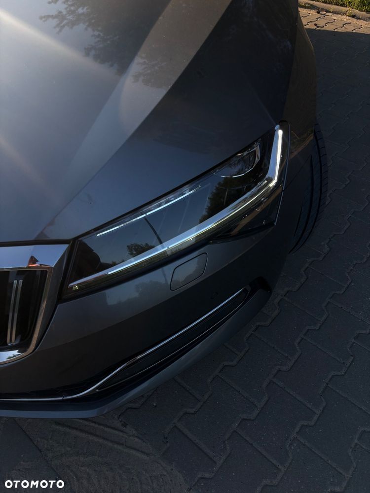 Skoda Superb 1.5 TSI Style DSG - 4