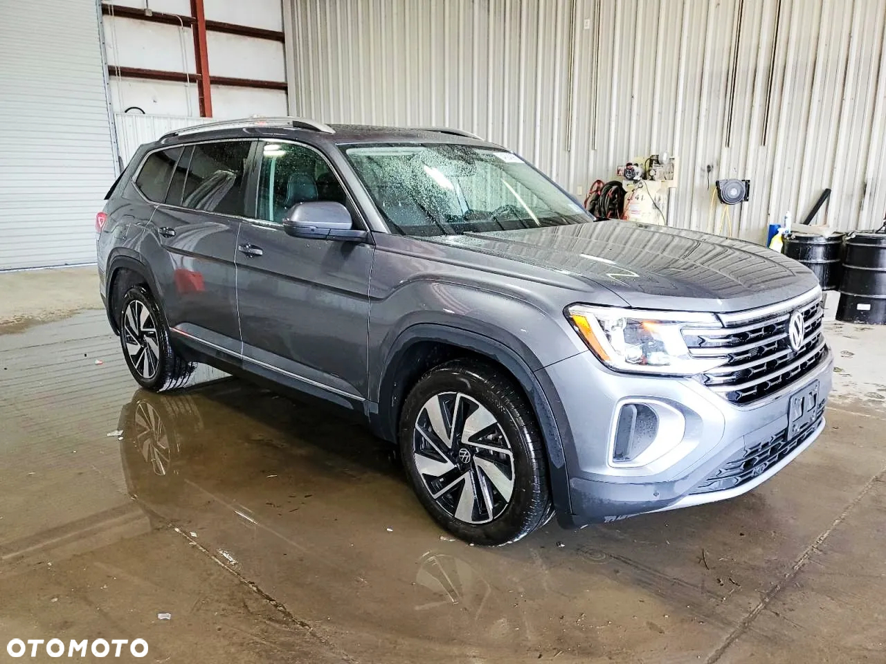 Volkswagen Atlas - 4