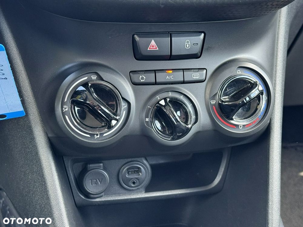Peugeot 2008 PureTech 82 Style - 28