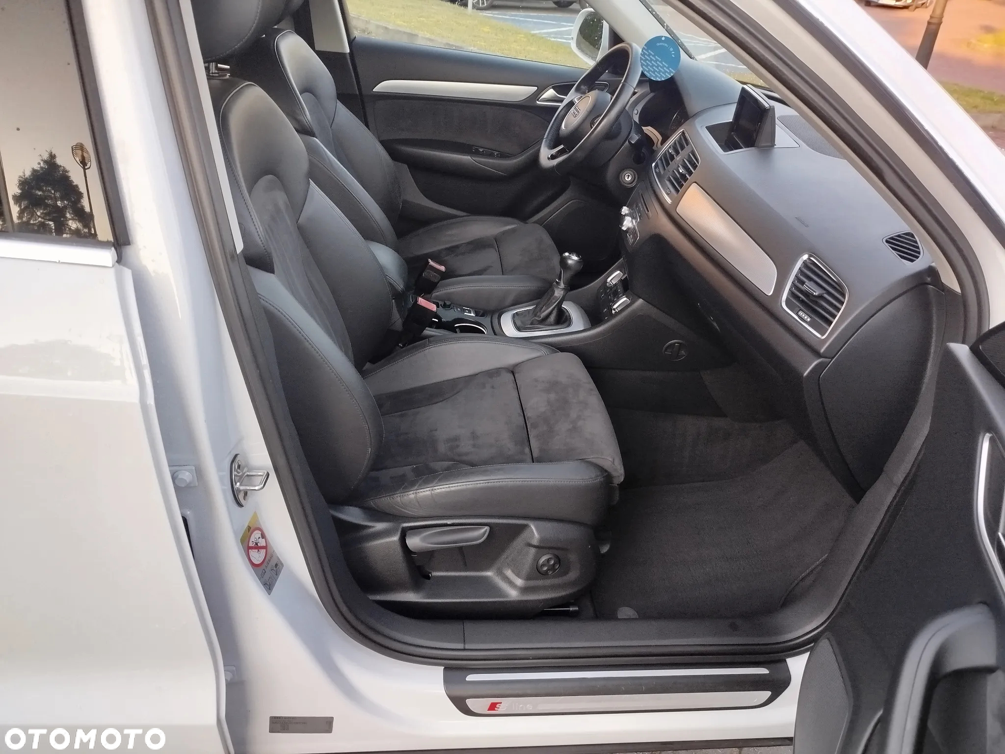 Audi Q3 2.0 TDI Edycja Specjalna - 24