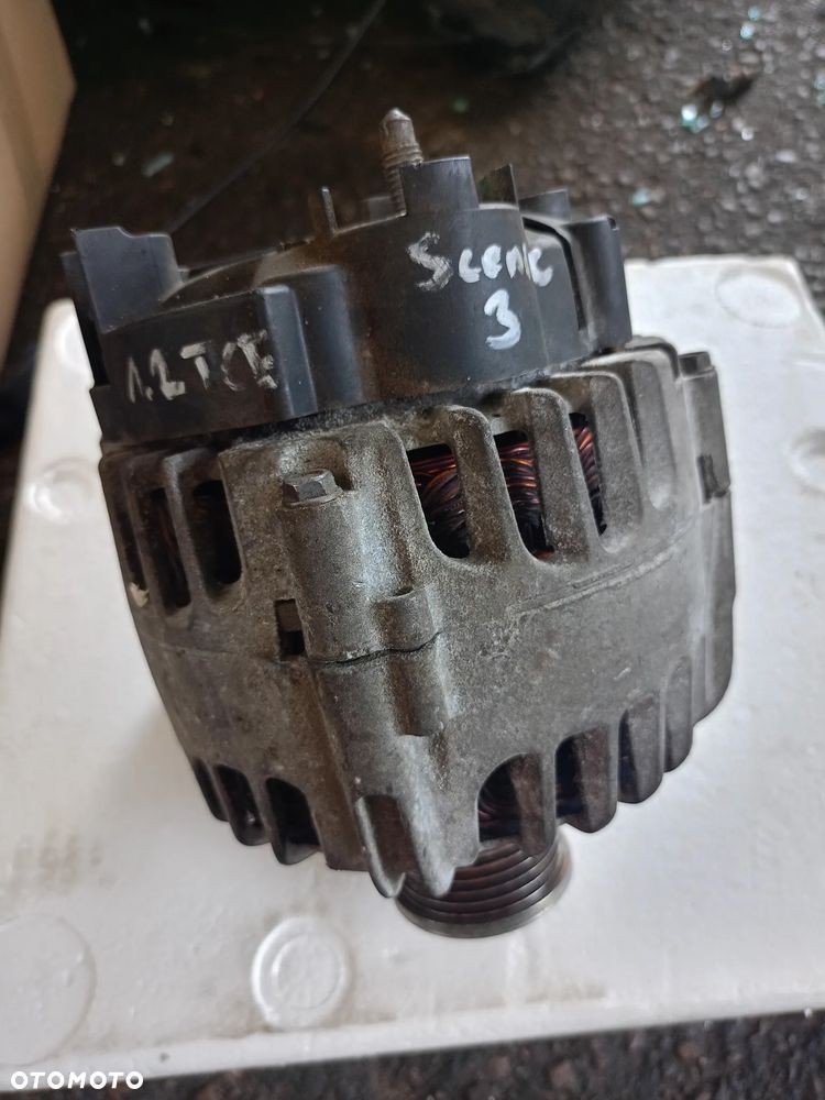 Alternator Renault Megane 3 1.2. 8200849752-c - 2