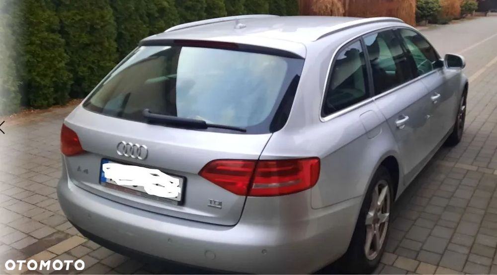 Audi A4 Avant - 9