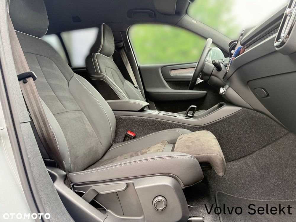 Volvo XC 40 - 26