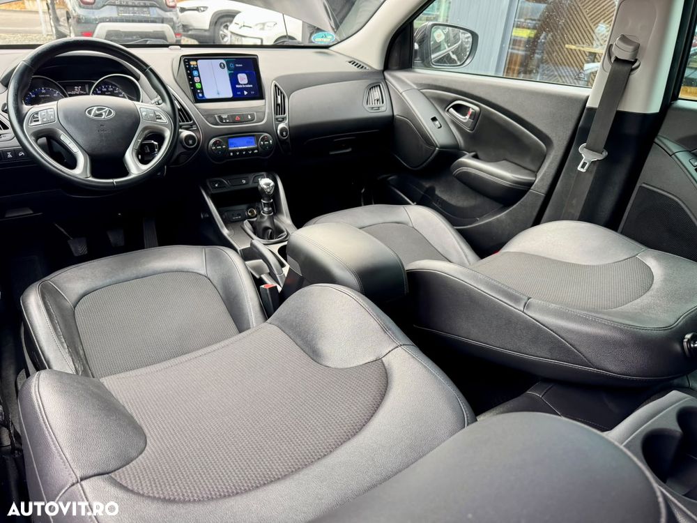 Hyundai ix35 2.0 CRDI 4WD Premium - 11