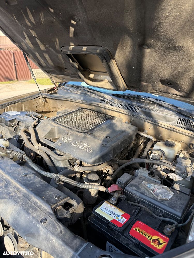 Toyota Land Cruiser 3.0 TD-4D Aut Executive - 29