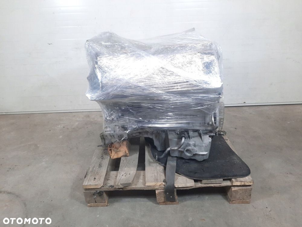 SILNIK BMW 7 E65 E66 745d 4.4 V8 M67D44 448D1 - 8