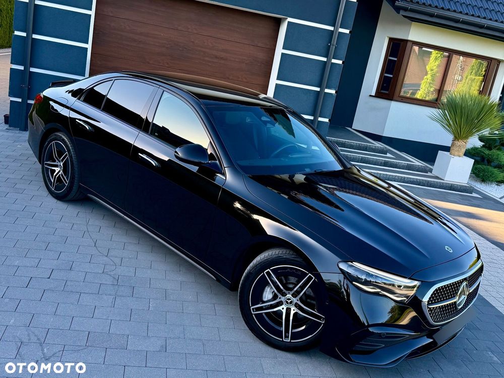 Mercedes-Benz Klasa E 220 d mHEV 4-Matic AMG 9G-Tronic - 39