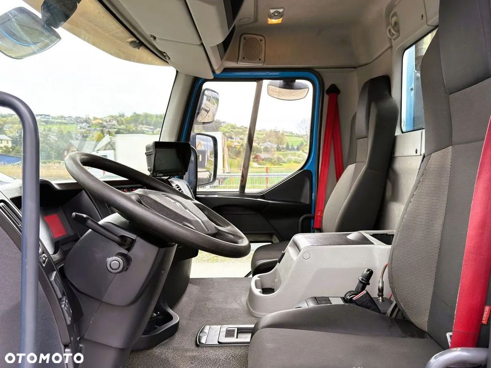 Renault Renault C 320 * SKRZYNIA 7,80 m * PK 12002 EH A + PILOT * STAN BDB - 10