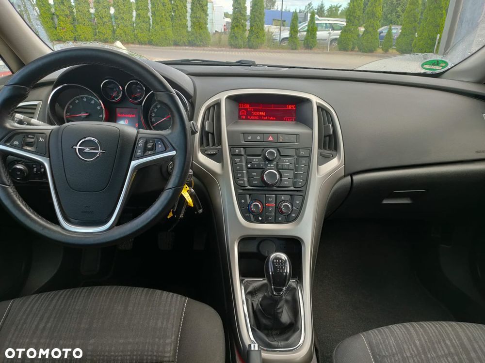 Opel Astra - 9