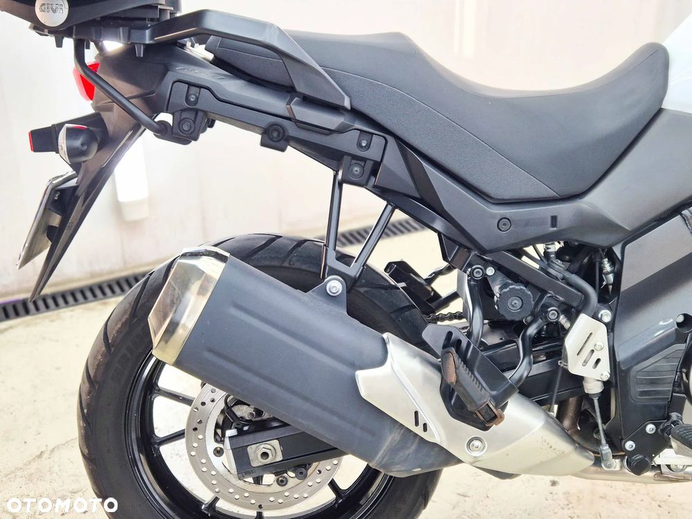 Suzuki DL - 19
