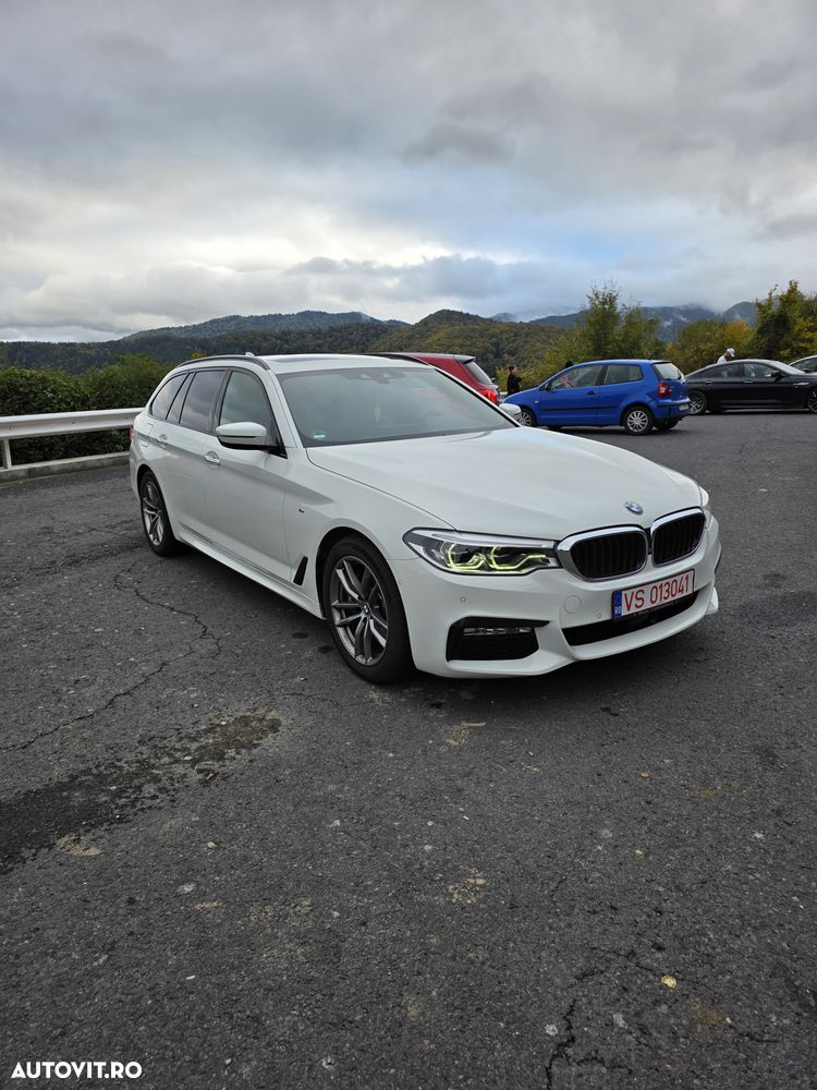 BMW Seria 5 530i Touring Aut. M Sport Edition - 3
