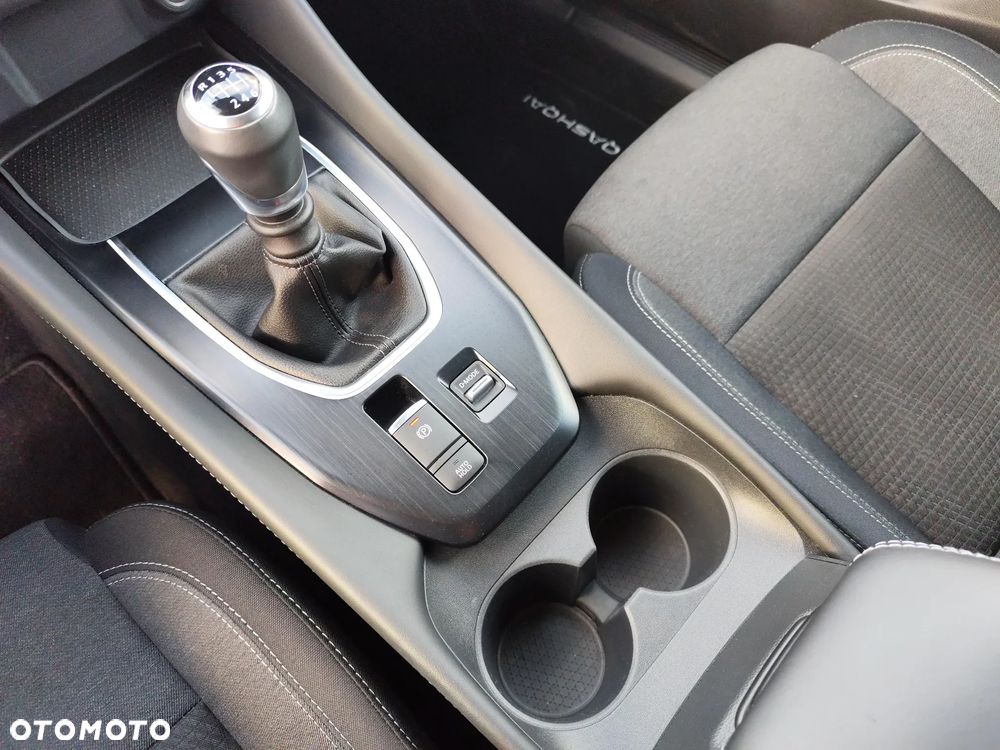 Nissan Qashqai 1.3 DIG-T N-CONNECTA - 16