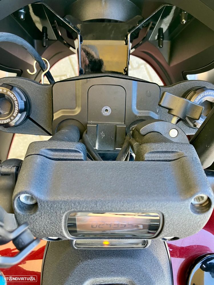 Harley-Davidson Softail El Diablo - 11