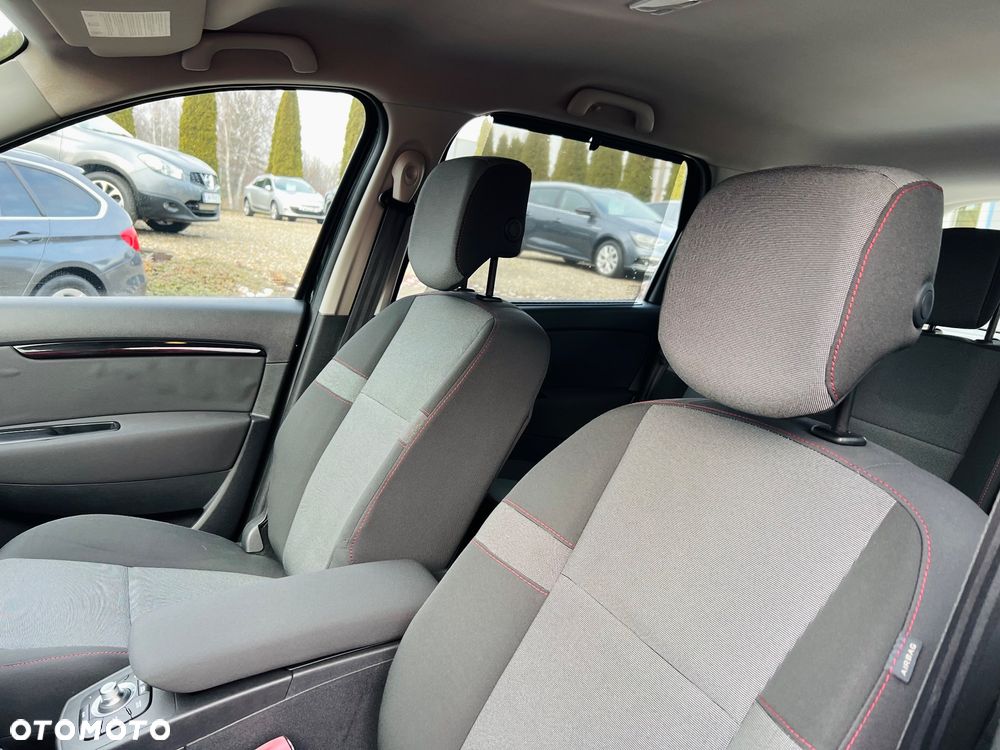 Renault Scenic - 11