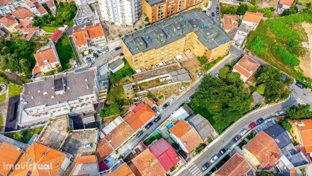 Terreno para Construção em Altura no Centro de Gondomar - Grande imagem: 2/10