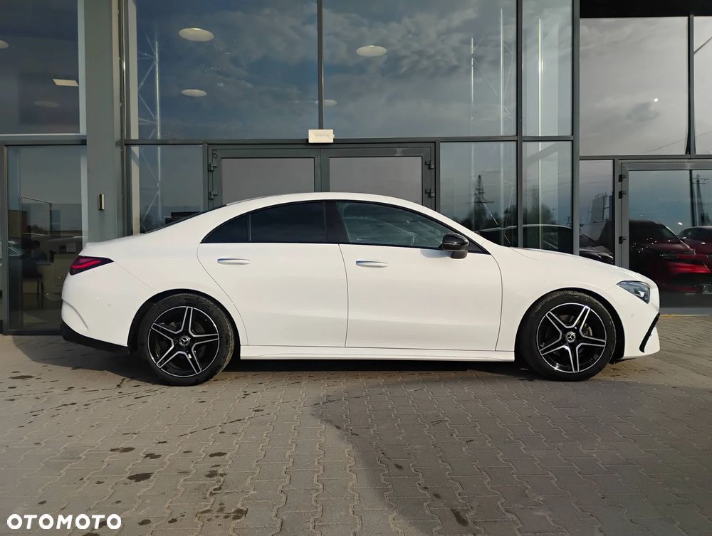 Mercedes-Benz CLA 180 mHEV AMG Line 7G-DCT - 4