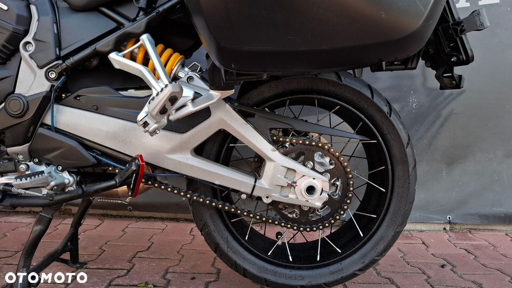Ducati Multistrada - 12