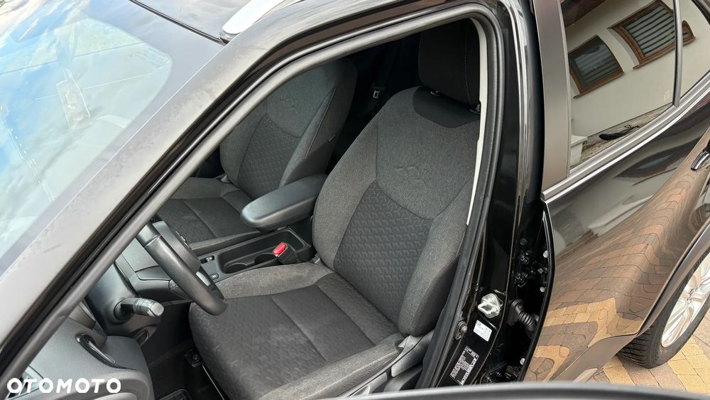 Toyota Yaris Cross Hybrid 1.5 Comfort - 31