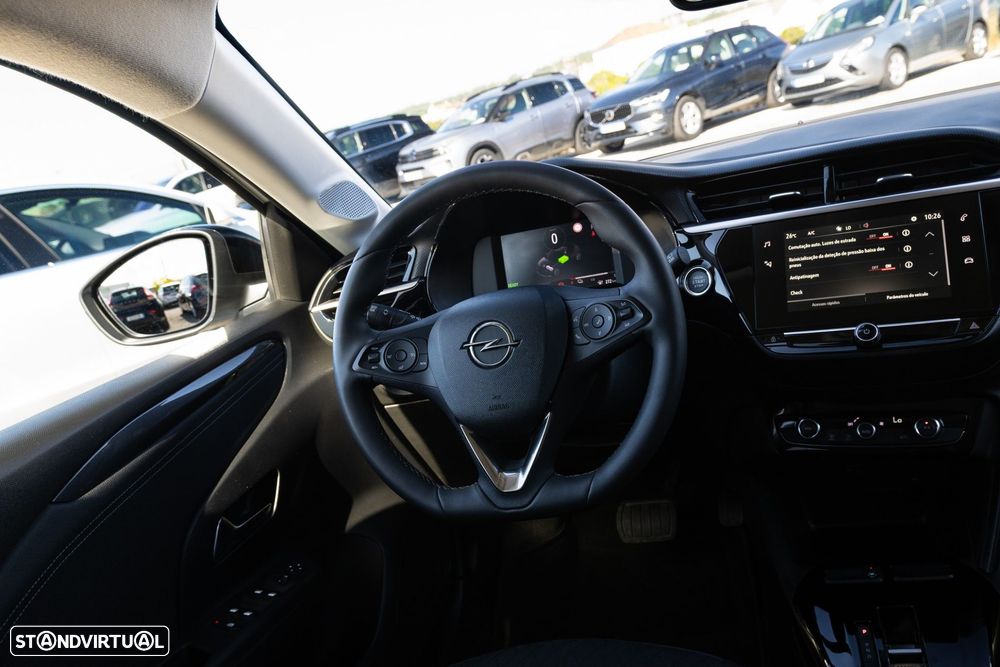 Opel Corsa-e 50 kWh Edition — fotografia 20