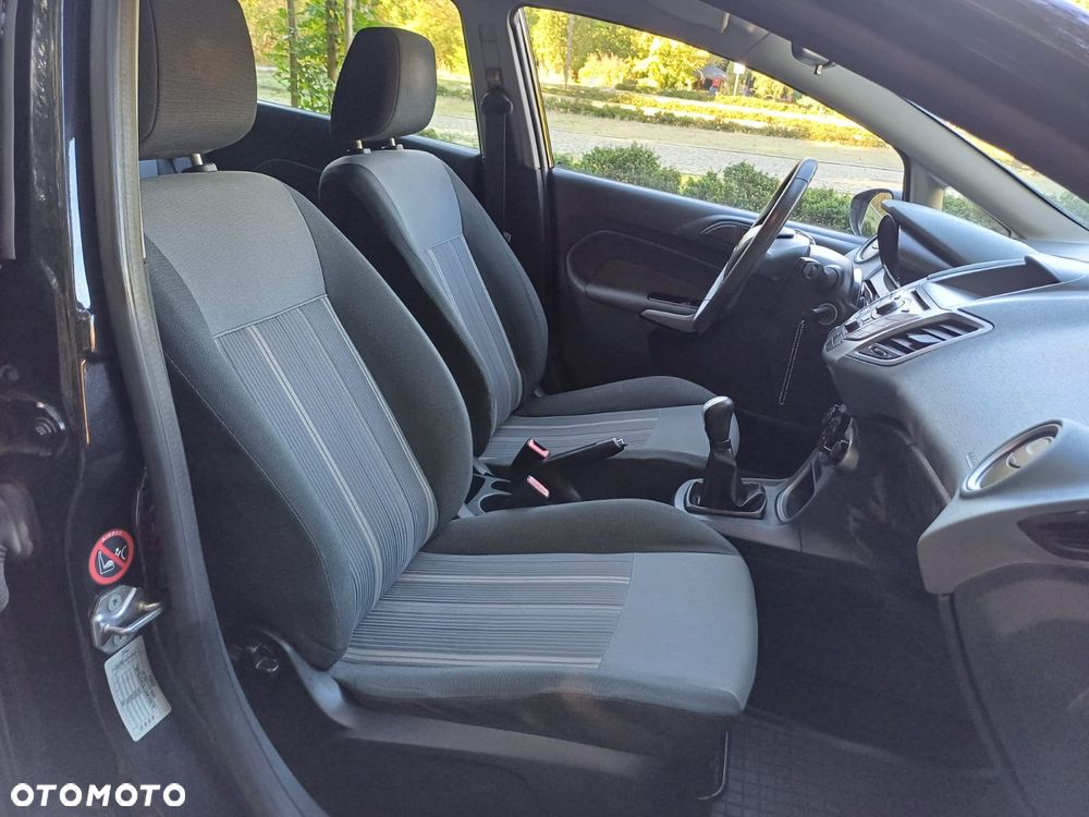 Ford Fiesta 1.25 Champions Edition - 20