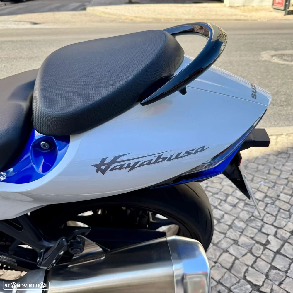 Suzuki Hayabusa GSX 1300 R - 4