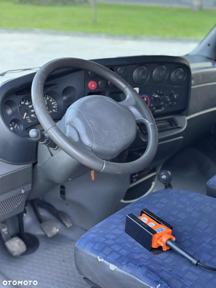 Iveco Daily Doka 40C14 - 7 OSOBOWY - 35