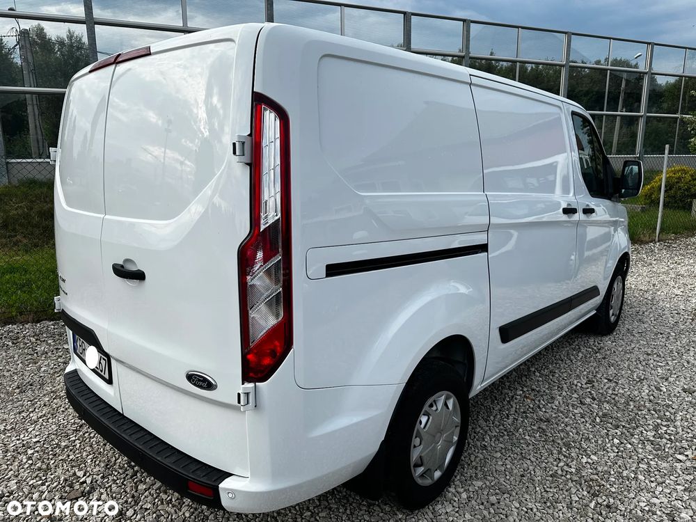 Ford Transit Custom - 4