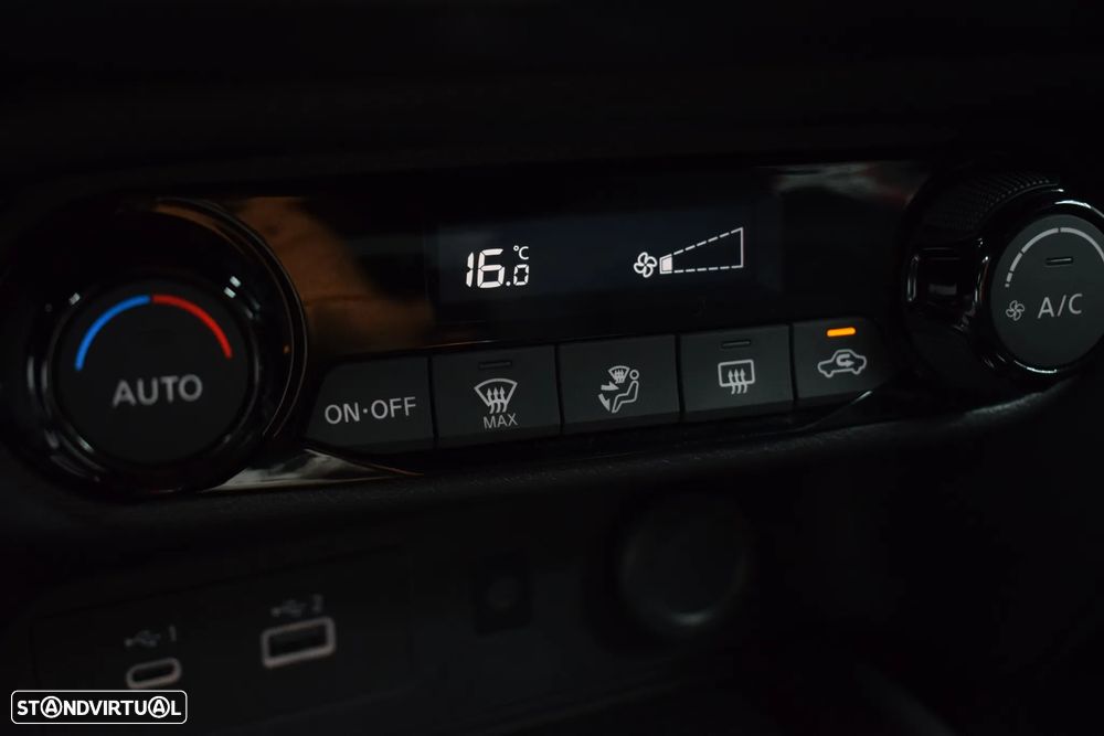Nissan Juke 1.0 DIG-T N-Connecta NAV. DCT - 19