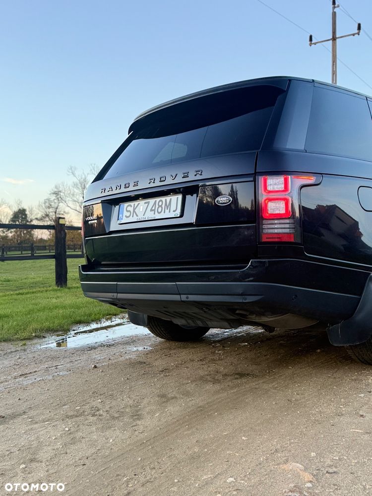 Land Rover Range Rover 4.4SD V8 LWB Vogue EU6 - 6