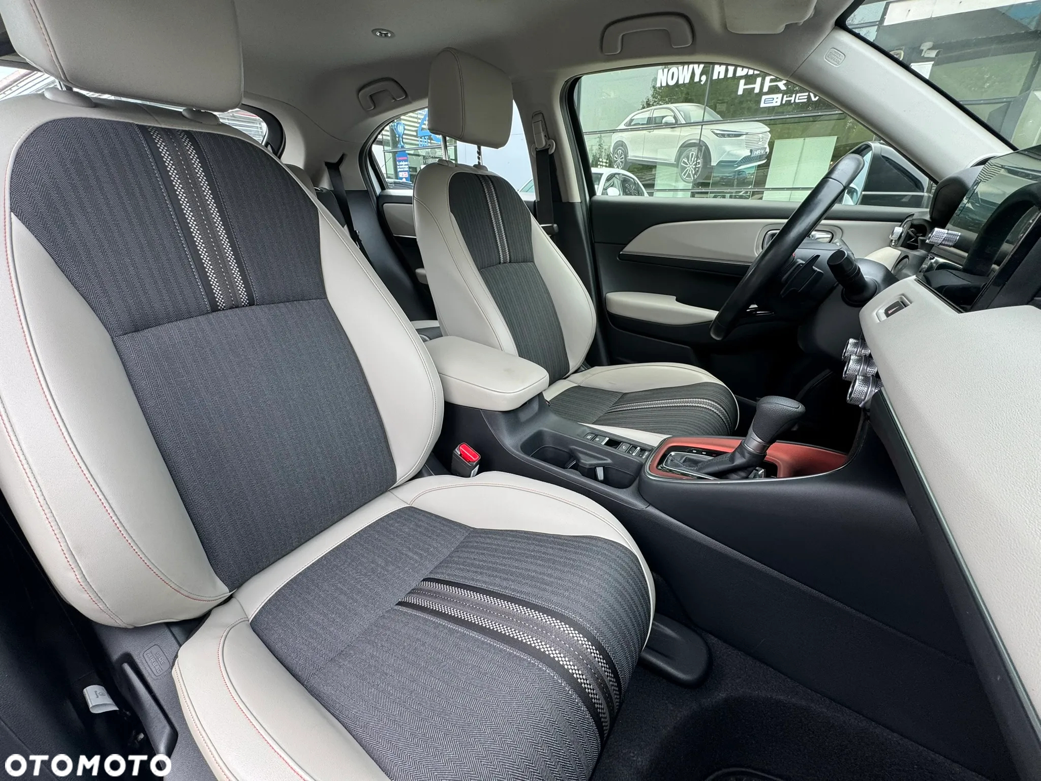 Honda HR-V 1.5 i-MMD Advance Style CVT - 20