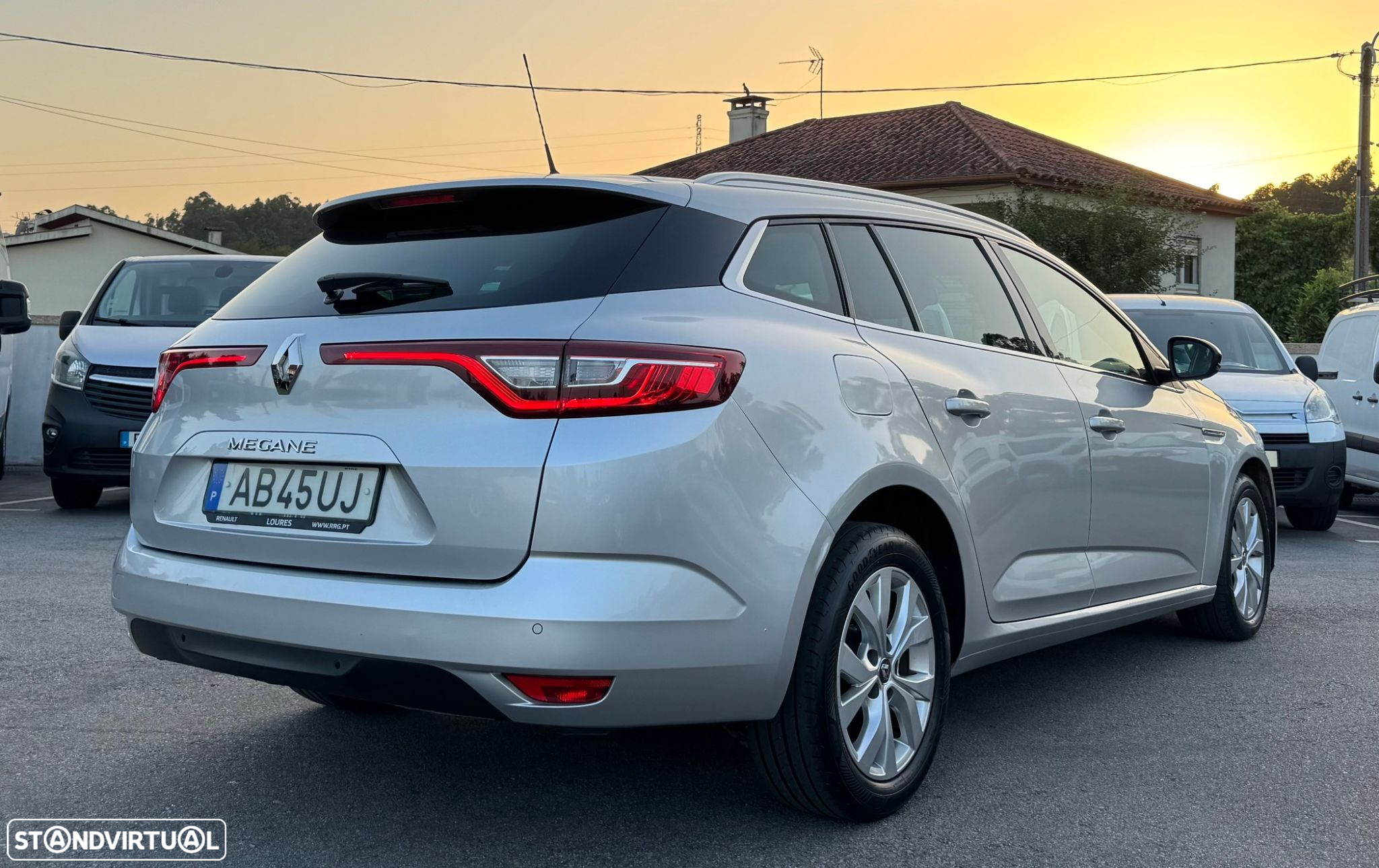 Renault Mégane Sport Tourer 1.5 Blue dCi Limited - 4