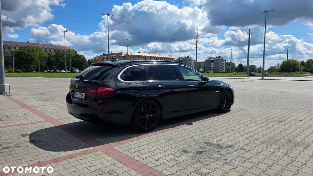 BMW Seria 5 530d xDrive Luxury Line - 4