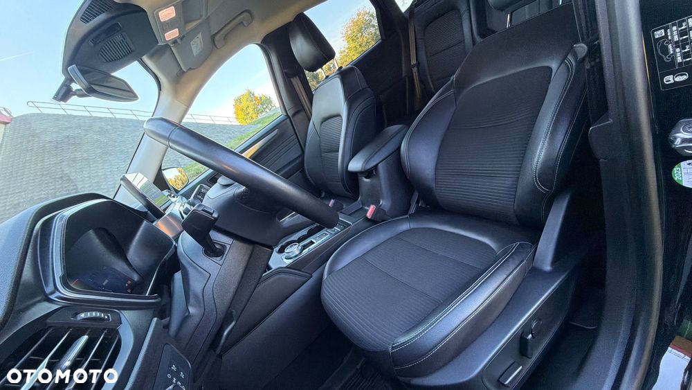 Ford Kuga - 20