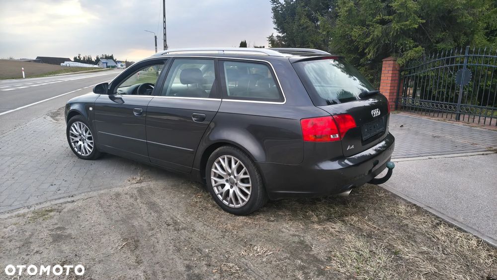 Audi A4 Avant - 6