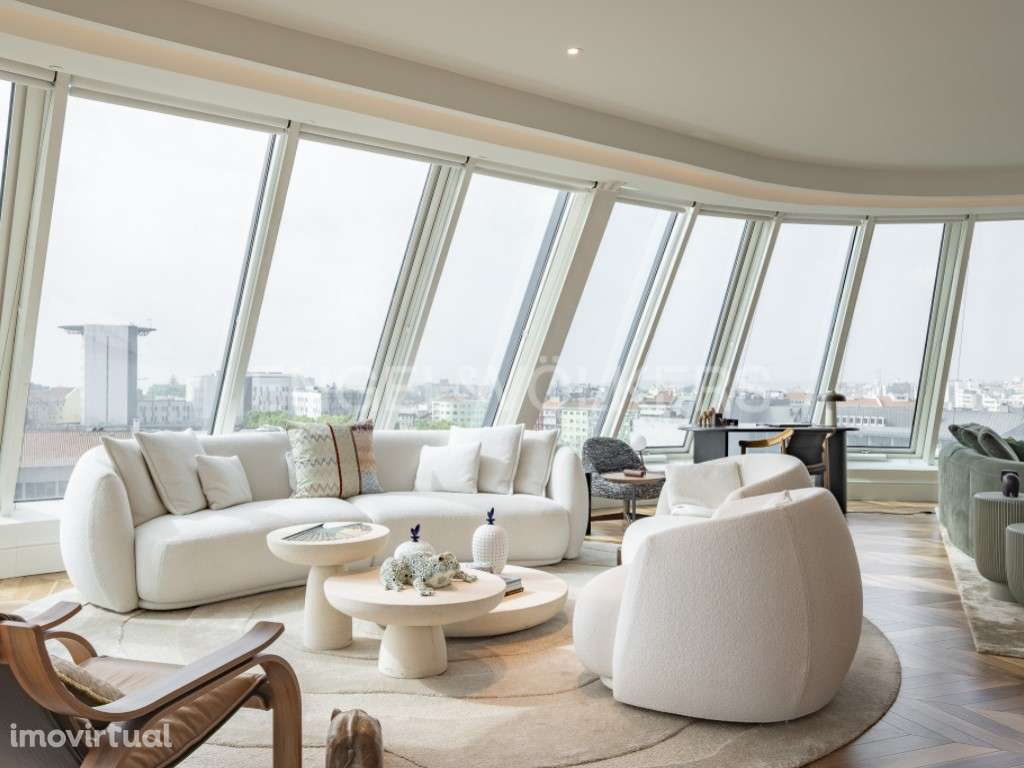 Penthouse de Autor no Saldanha: Obra-Prima curada sob uma Cúpula de... - Grande imagem: 3/52