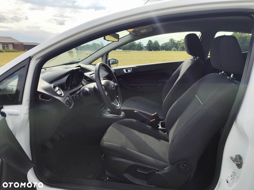 Ford Fiesta 1.25 Champions Edition - 5