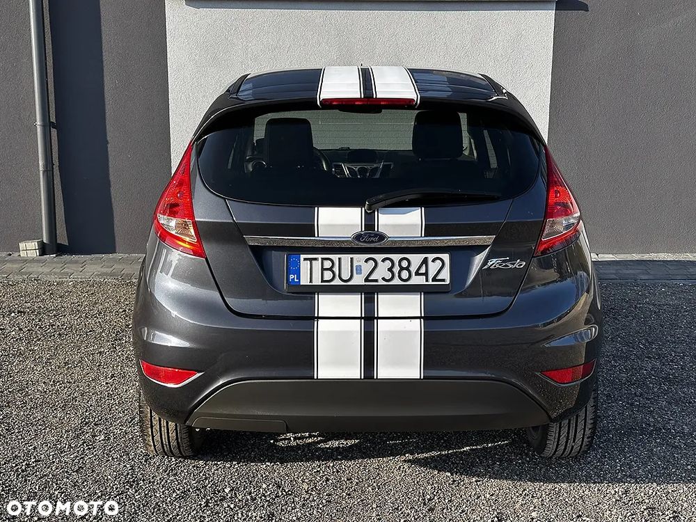 Ford Fiesta 1.4 Titanium - 12