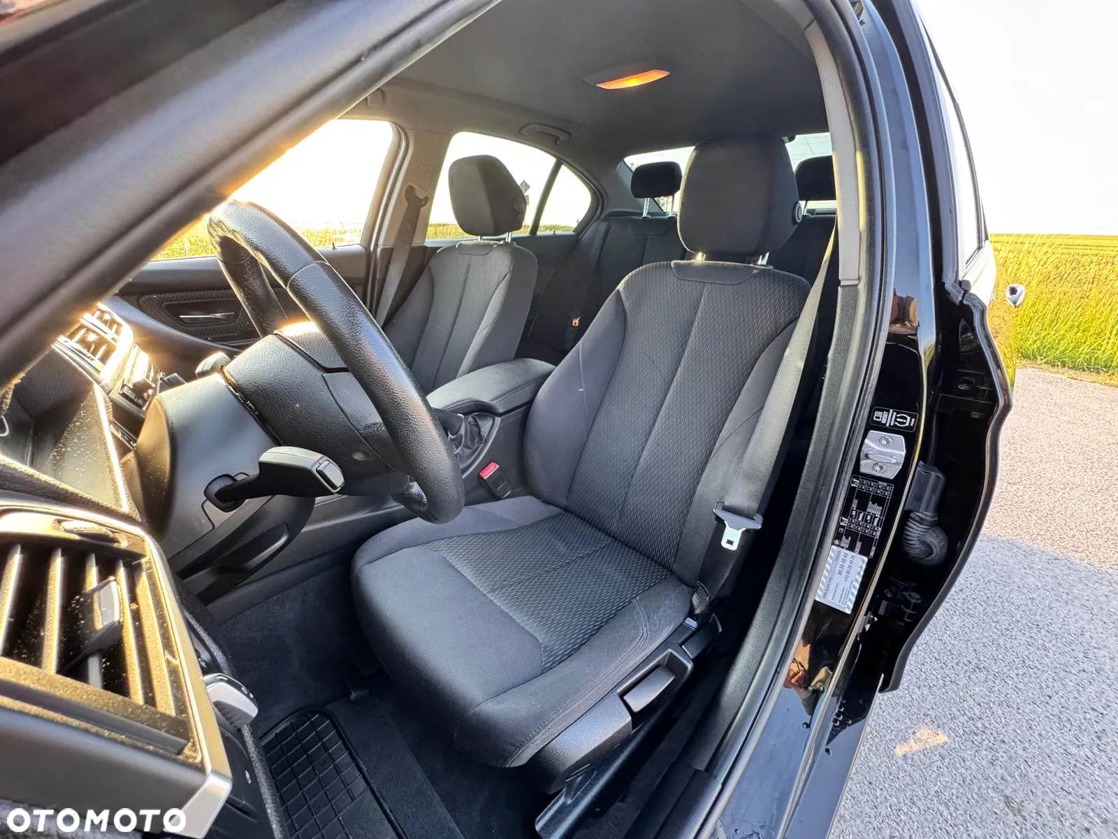 BMW Seria 3 320d - 12