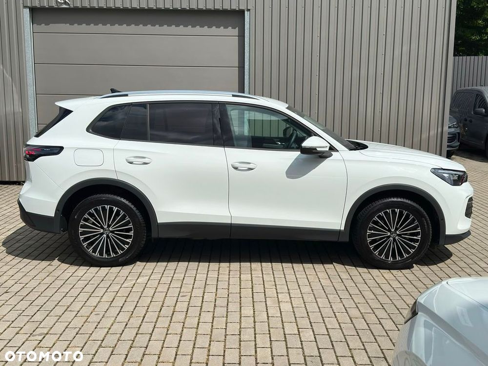 Volkswagen Tiguan 1.5 eTSI Special Edition DSG - 6