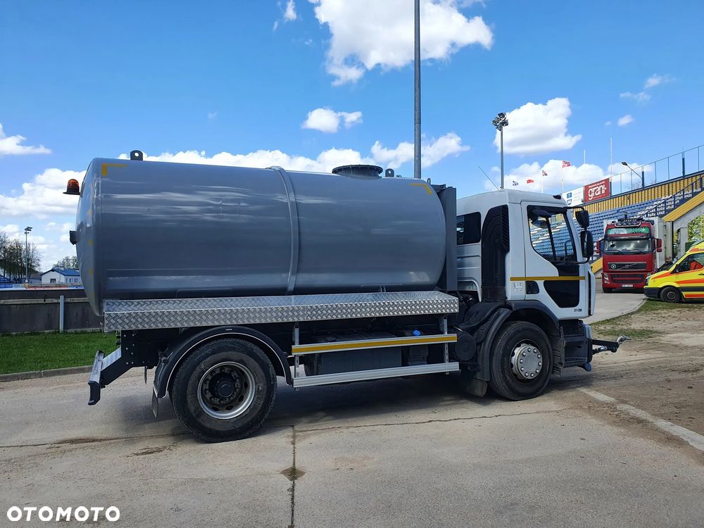 Renault Premium DXi - 2