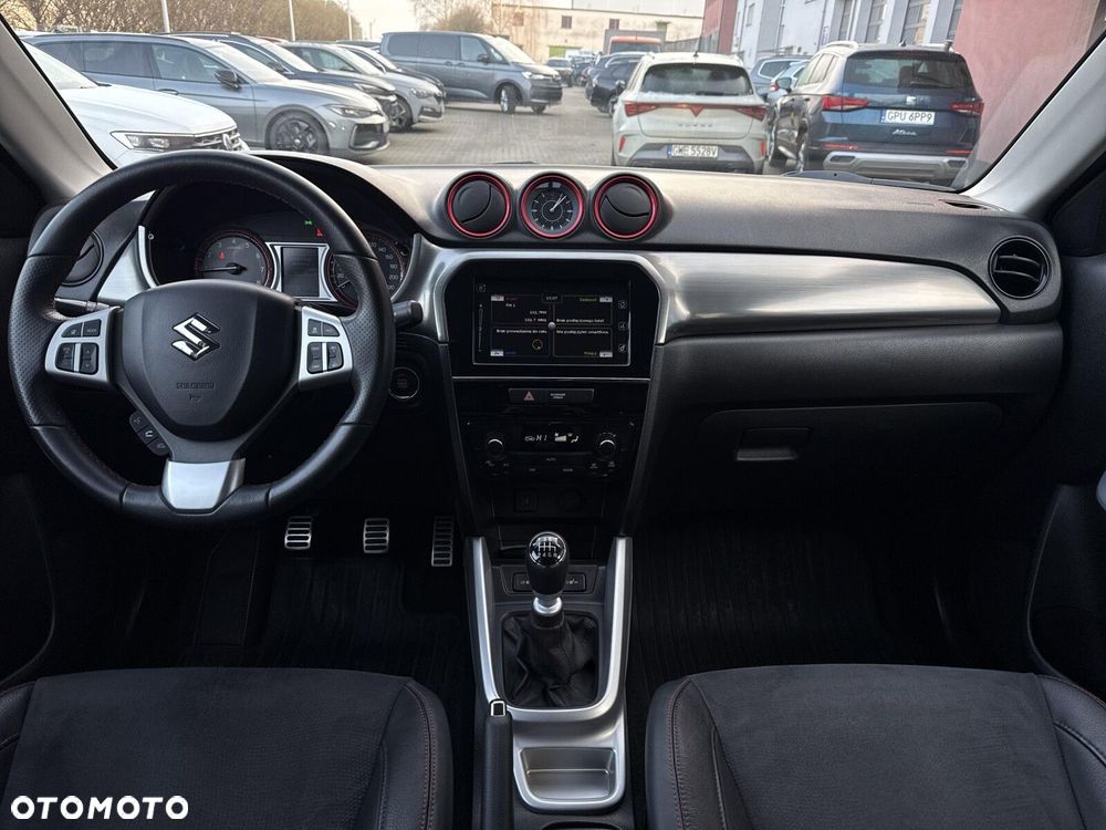 Suzuki Vitara 1.4 Boosterjet Premium 2WD - 17