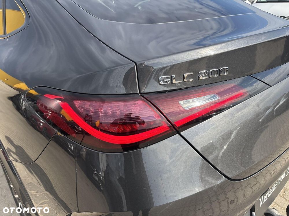 Mercedes-Benz GLC - 11