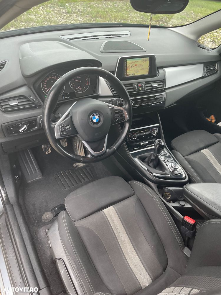 BMW Seria 2 214d Sport Line - 14