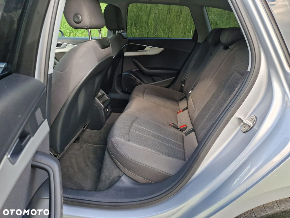 Audi A4 Avant - 10