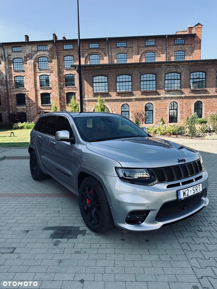 Jeep Grand Cherokee SRT Night - 2