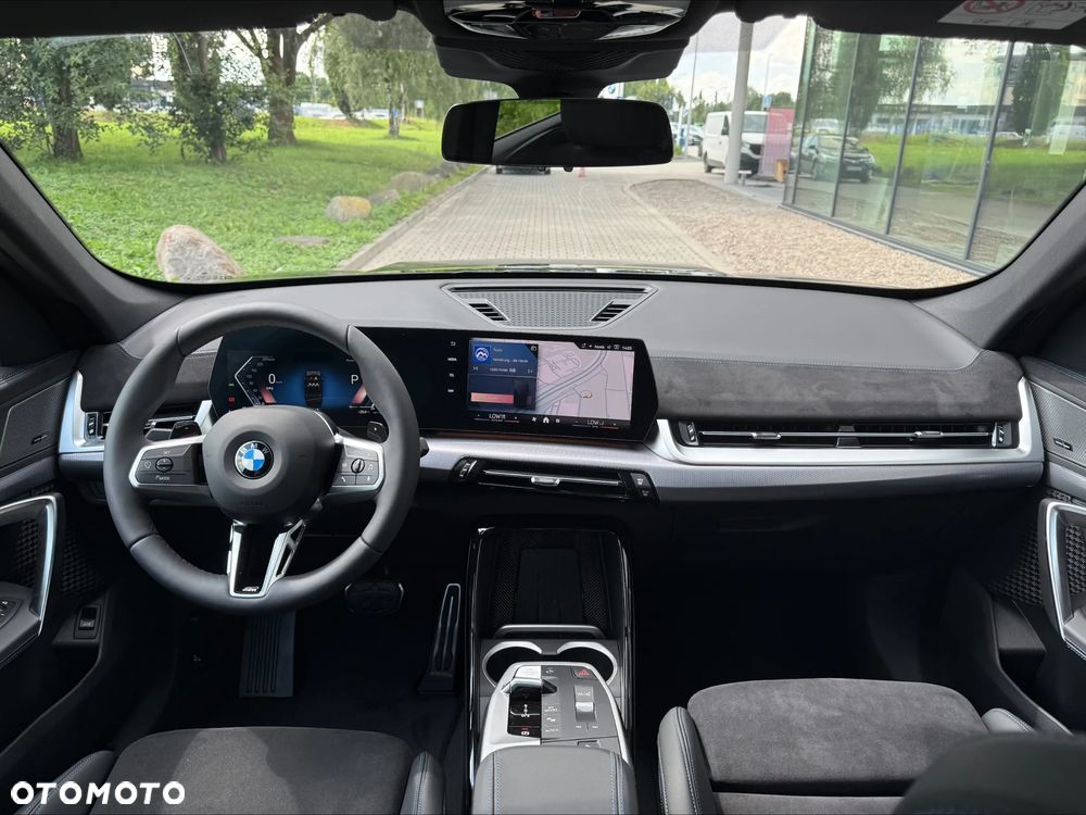 BMW X1 sDrive18i - 8