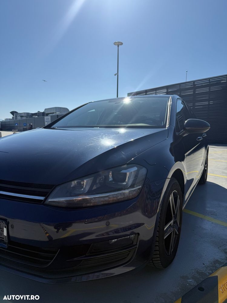 Volkswagen Golf 1.6 TDI DPF Comfortline - 4